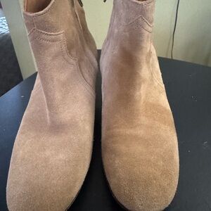Isabel Marant Beige Suede Boots